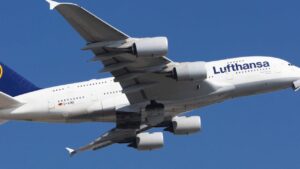 Best First-Class Airlines for Luxury Travel