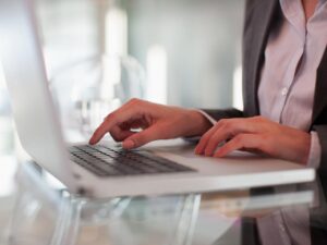 How to Write a Scholarship Essay